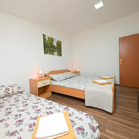 Fuer 3 Personen Ca 35 Qm In Galizana, Istrien Istrische Riviera * Galižana